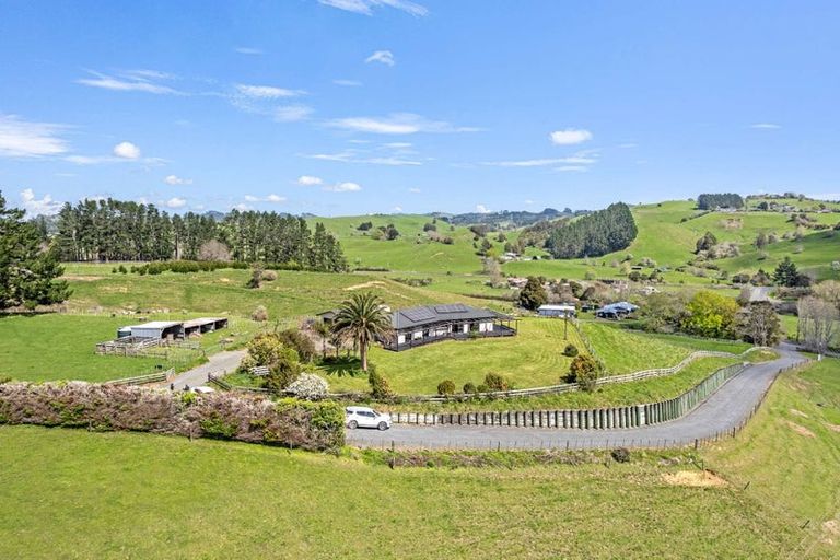 Photo of property in 24 Moumoukai Road, Hunua, Papakura, 2583