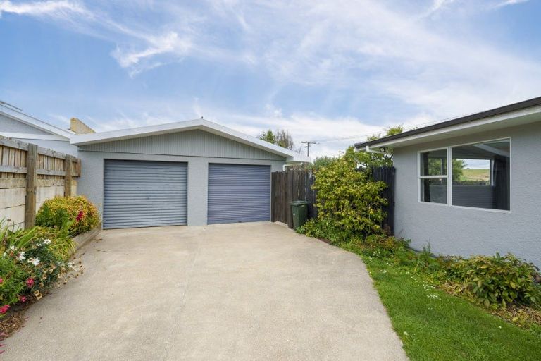 Photo of property in 2 Argyle Street, Weston, Oamaru, 9401