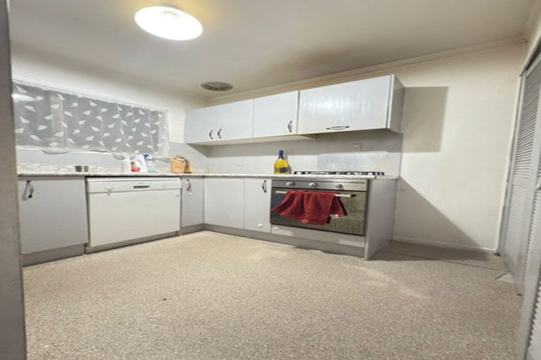 Photo of property in 1/15 Roseberry Avenue, Birkenhead, Auckland, 0626