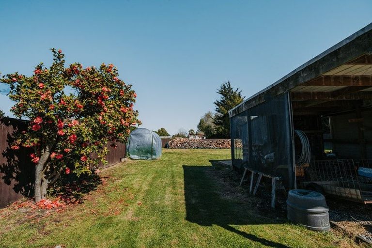 Photo of property in 17 Cross Street, Milton, 9220