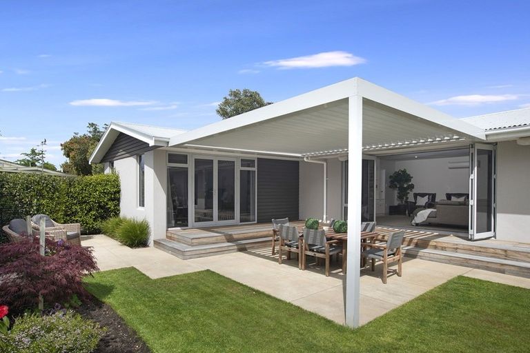 Photo of property in 76a Puriri Street, Riccarton, Christchurch, 8041