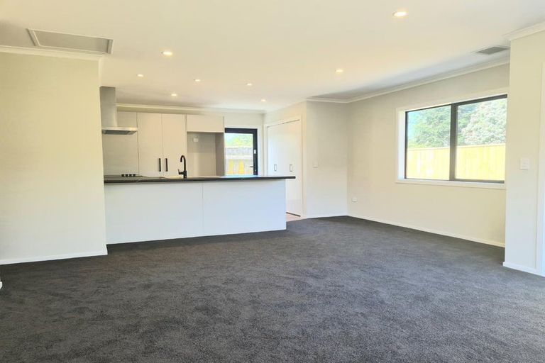 Photo of property in 31a Molesworth Street, Taita, Lower Hutt, 5011