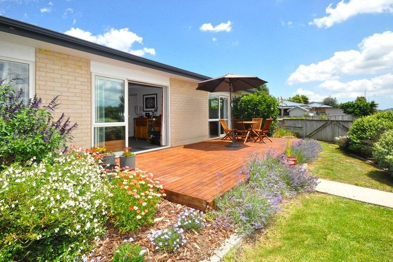 Photo of property in 1 Mcgowan Rise, Tuakau, 2121