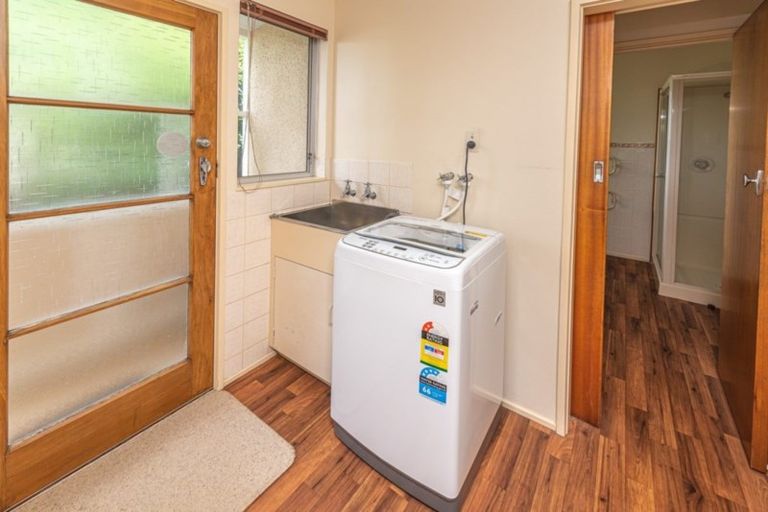 Photo of property in 4 Exeter Crescent, Springvale, Whanganui, 4501
