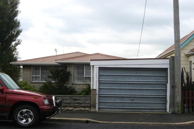 Photo of property in 40 Eastbourne Street, Caversham, Dunedin, 9012
