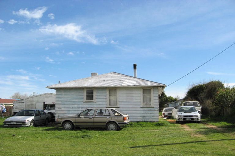 Photo of property in 5 Churchill Crescent, Shannon, 4821