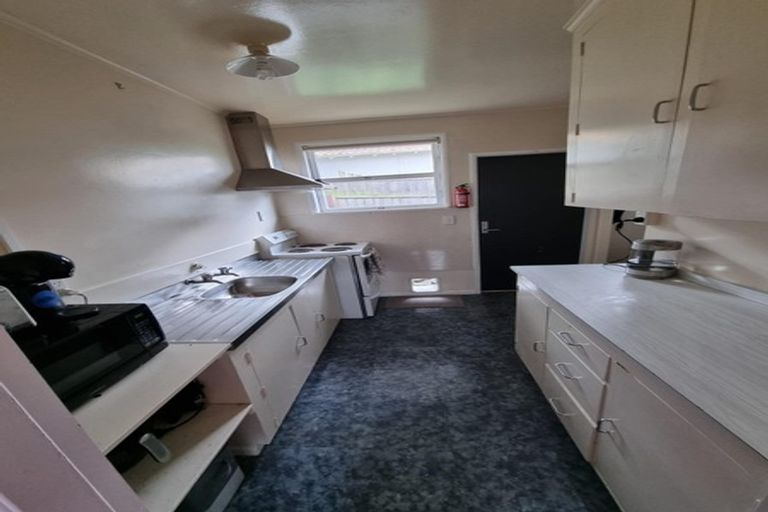 Photo of property in 1/17a Miro Street, Trentham, Upper Hutt, 5018