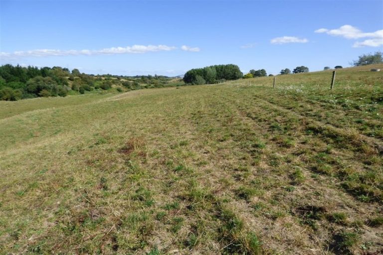 Photo of property in 336 Grove Road, Te Pahu, Hamilton, 3285