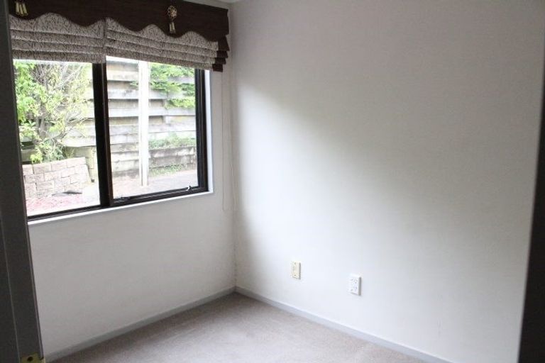 Photo of property in 9 Drysdale Place, Somerville, Auckland, 2014