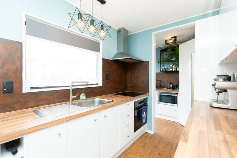 Photo of property in 25 Garland Drive, St Andrews, Hamilton, 3200