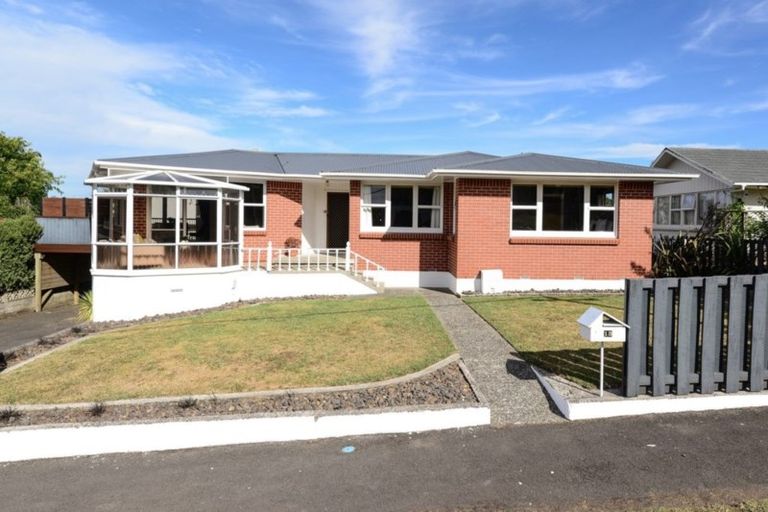 Photo of property in 13 Seifert Street, Forest Lake, Hamilton, 3200