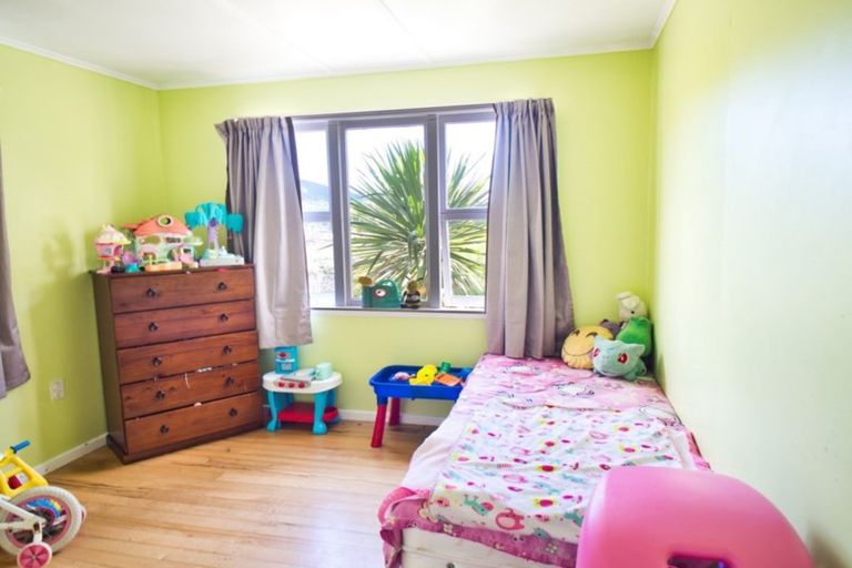 Photo of property in 50 Charles Street, Te Kamo, Whangarei, 0112