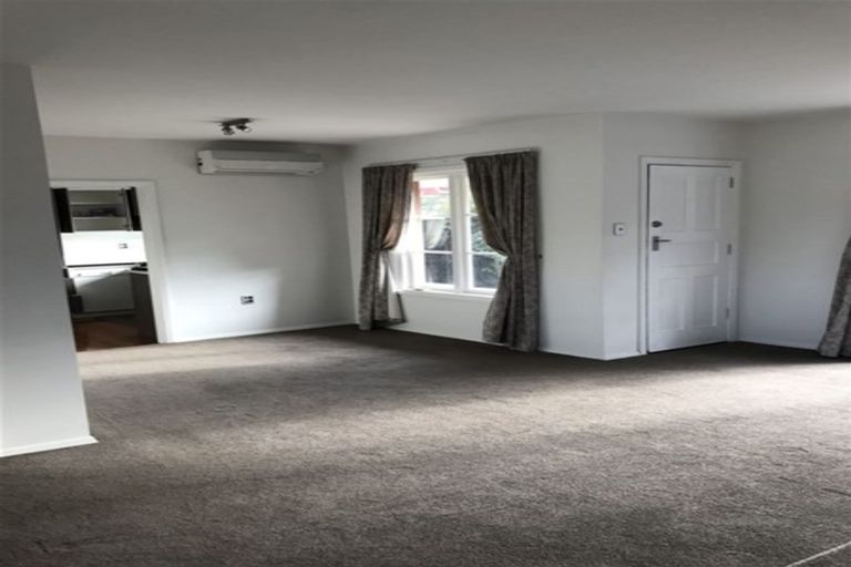 Photo of property in 79 Kahu Road, Fendalton, Christchurch, 8041