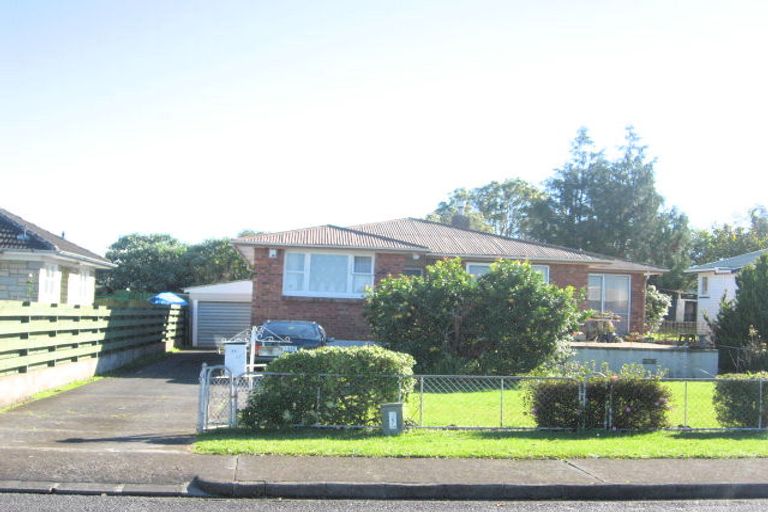 Photo of property in 11 Kerrydale Road, Manurewa, Auckland, 2102