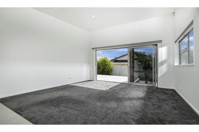 Photo of property in 38a Hatton Road, Orewa, 0931