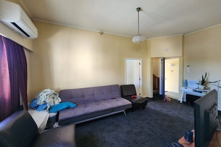 Photo of property in 40 Pirie Street, Mount Victoria, Wellington, 6011