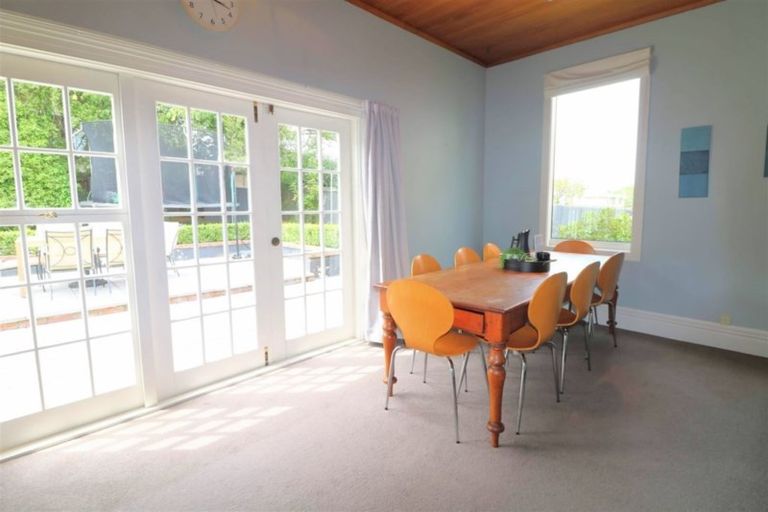 Photo of property in 1 Nelson Terrace, Seaview, Timaru, 7910