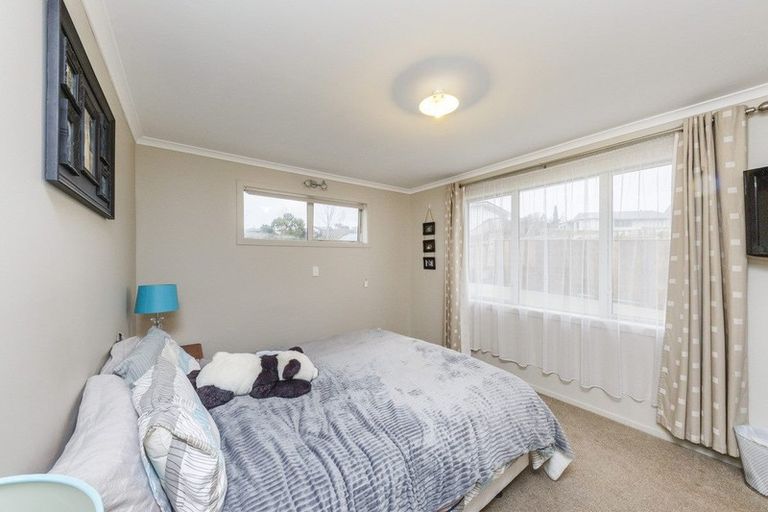 Photo of property in 12 Poplar Grove, Feilding, 4702