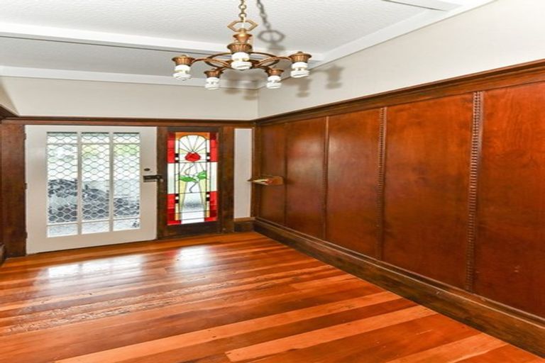 Photo of property in 10a Sturdee Road, Manurewa, Auckland, 2102