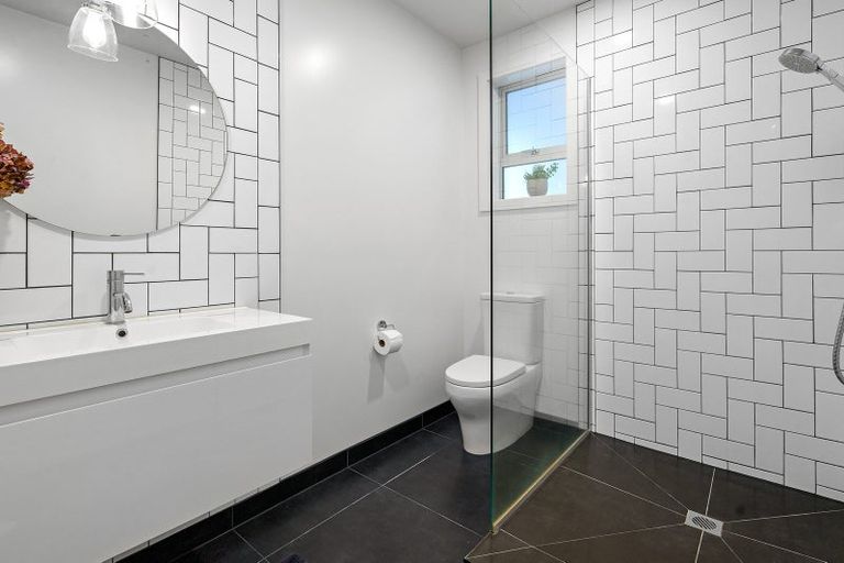 Photo of property in 203 Victoria Street, Cambridge, 3434