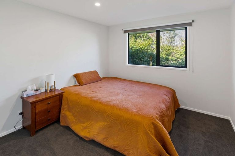 Photo of property in 136b Seaview Road, Westown, New Plymouth, 4310