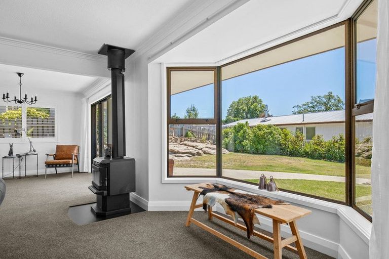 Photo of property in 2 Hart Place, Bridge Hill, Alexandra, 9320