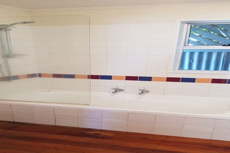 Photo of property in 135 Pine Avenue, South New Brighton, Christchurch, 8062