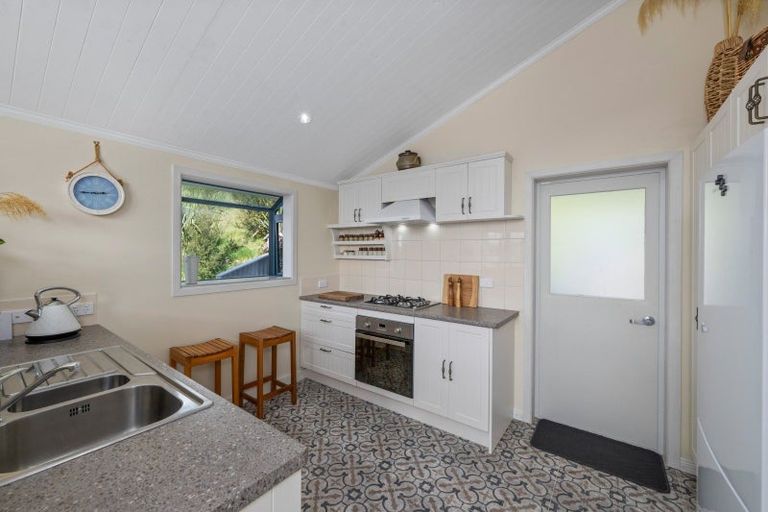 Photo of property in 45 Boons Valley Road, Waikawa, Picton, 7220