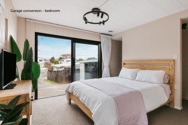 Photo of property in 103b Simpson Road, Papamoa Beach, Papamoa, 3118