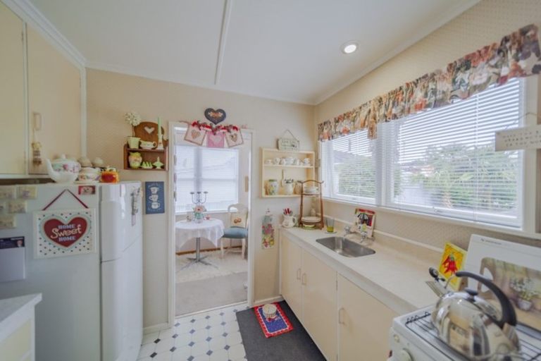 Photo of property in 1/4 George Street, Hospital Hill, Napier, 4110