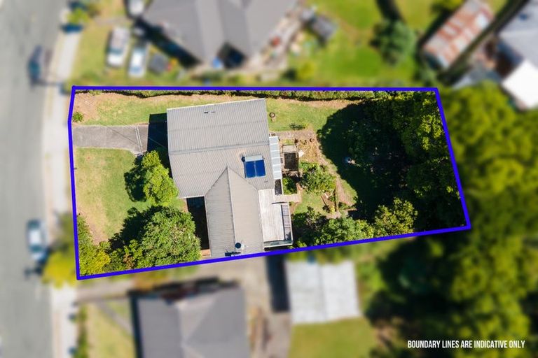 Photo of property in 23 Sherwood Avenue, Te Atatu South, Auckland, 0610