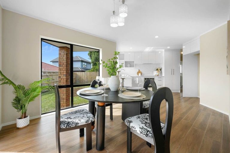 Photo of property in 172 Burswood Drive, Burswood, Auckland, 2013