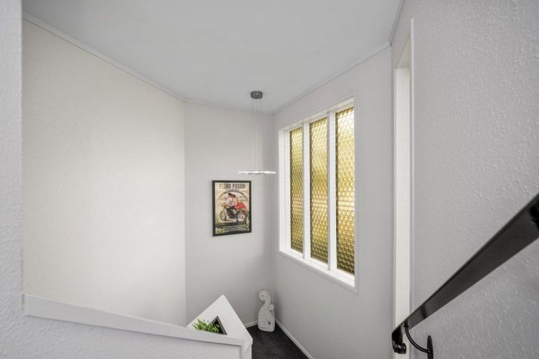 Photo of property in 24 Fifth Avenue, Tauranga, 3110