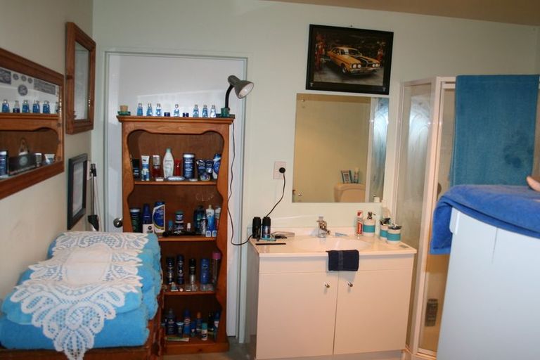 Photo of property in 13 Hooker Crescent, Twizel, 7901