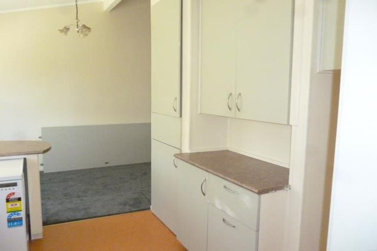 Photo of property in 300 Bucklands Beach Road, Bucklands Beach, Auckland, 2012