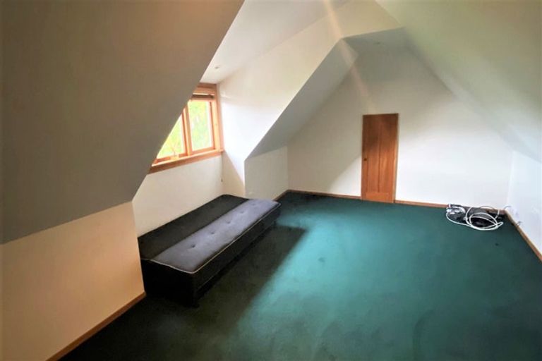 Photo of property in 4 Thorrington Road, Cashmere, Christchurch, 8022