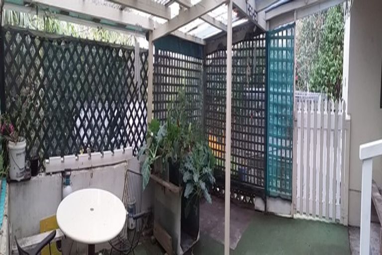 Photo of property in 187 Hurndall Street West, Maungaturoto, 0520