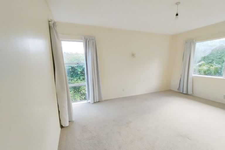 Photo of property in 96 Mountbatten Avenue, Hillcrest, Auckland, 0627