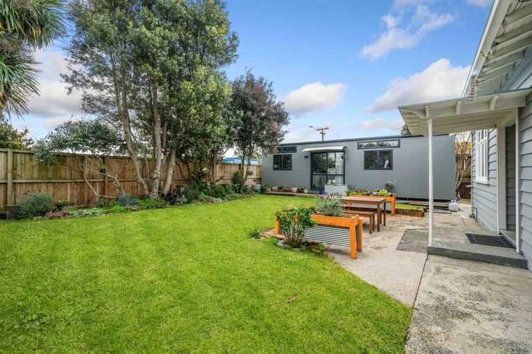 Photo of property in 1/11 Berkeley Road, Manurewa, Auckland, 2102