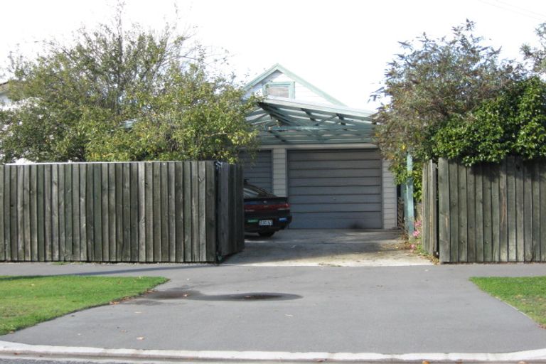 Photo of property in 26 Vienna Street, Waltham, Christchurch, 8023