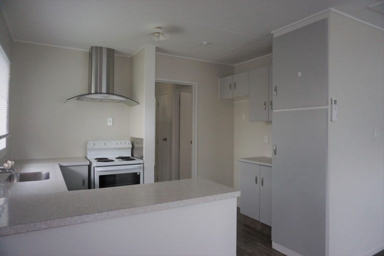 Photo of property in 2/434 Gloucester Street, Taradale, Napier, 4112