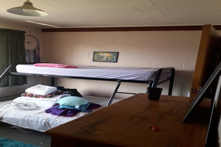 Photo of property in 221 Queens Drive, Windsor, Invercargill, 9810