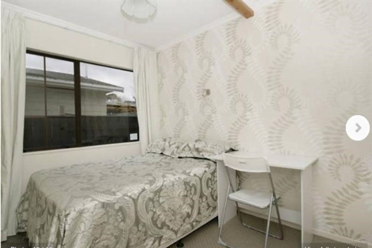 Photo of property in 21 Woodfield Avenue, Roslyn, Palmerston North, 4414