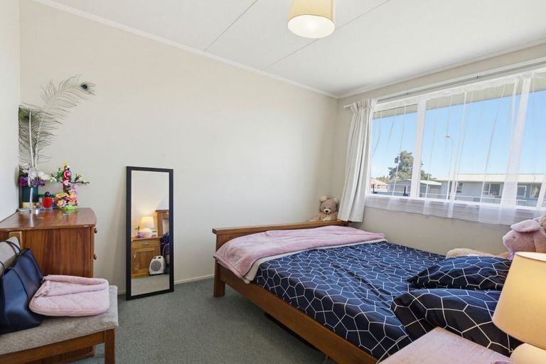 Photo of property in 4 Jupiter Street, Milson, Palmerston North, 4414
