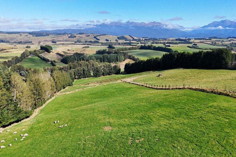 Photo of property in 126 Ridgedale Road, 9672