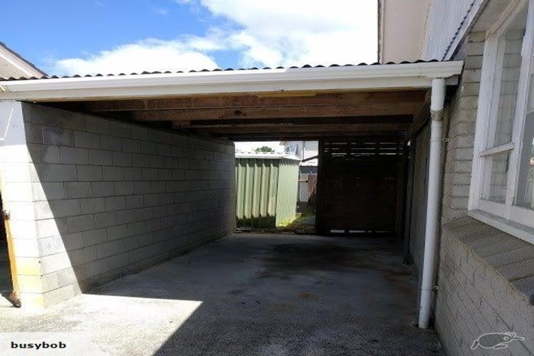 Photo of property in 4/47 Woodside Road, Massey, Auckland, 0614