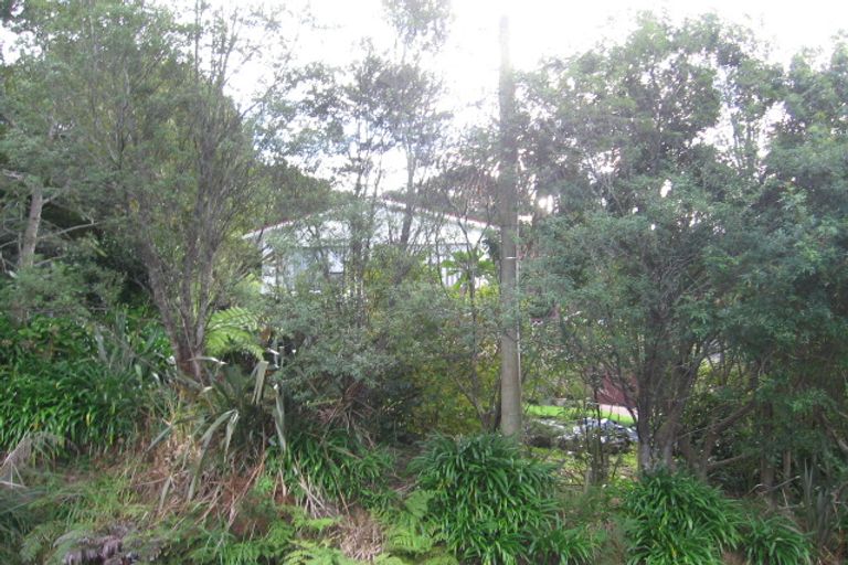 Photo of property in 387 Huia Road, Titirangi, Auckland, 0604