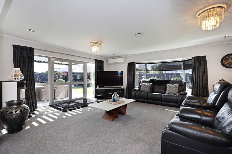 Photo of property in 32 Grove Street, Tinwald, Ashburton, 7700