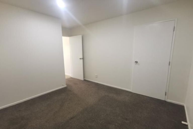 Photo of property in 2a Bayside Drive, Browns Bay, Auckland, 0630