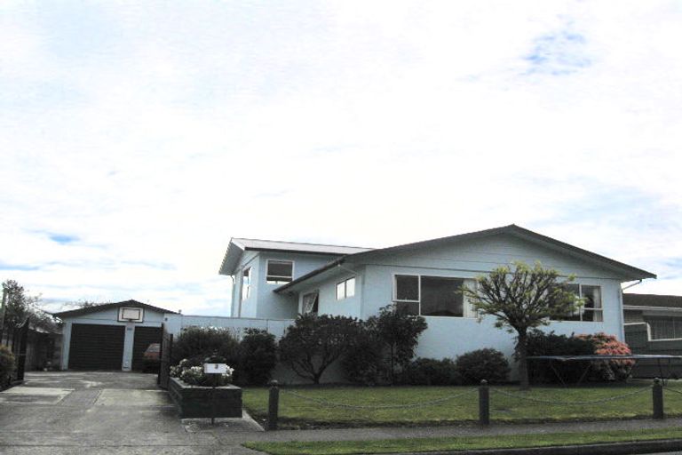 Photo of property in 2 Rutland Street, Stoke, Nelson, 7011